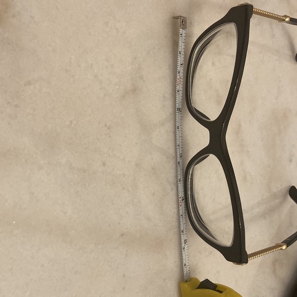 Versace - Picture 7 of 7